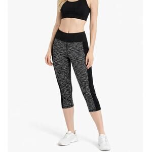2/$15 Calvin Klein Performance Quick Dry Leggings Gray Heather Cropped Size XL